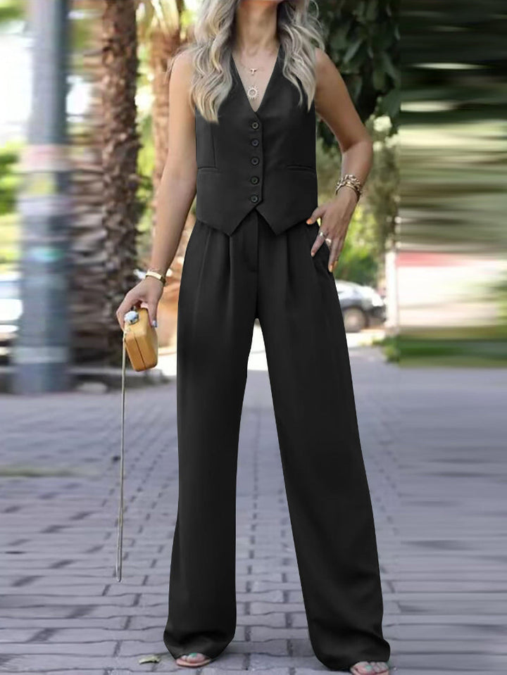 Elegant sleeveless blazer set for women