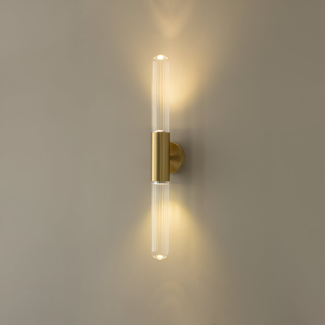 Nordisk Vegglampe i Glass med Vannbølgemønster i Messing LED 1 Lyskilde