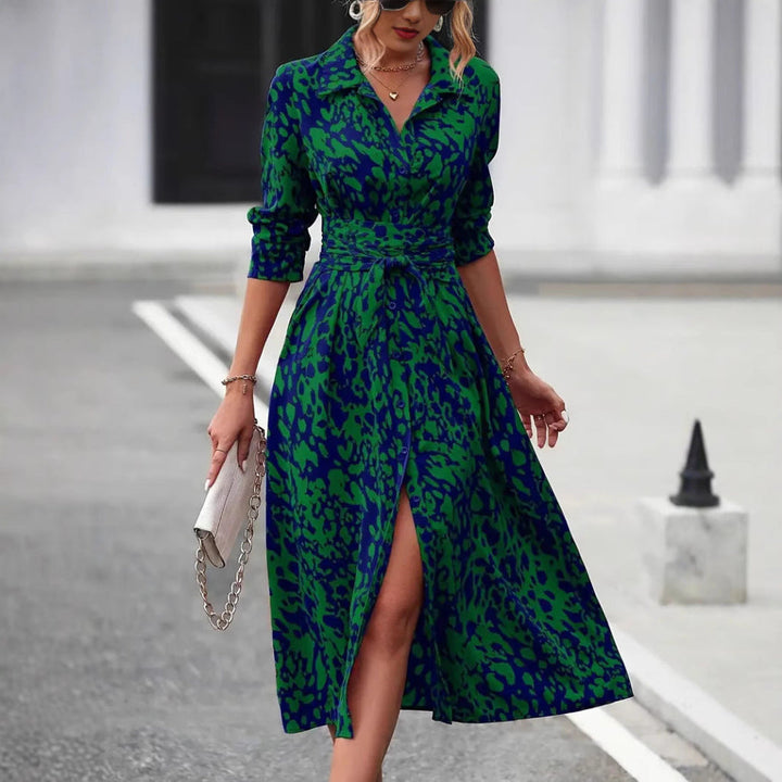 Atmungsaktives Midikleid mit Bindung in der Taille
