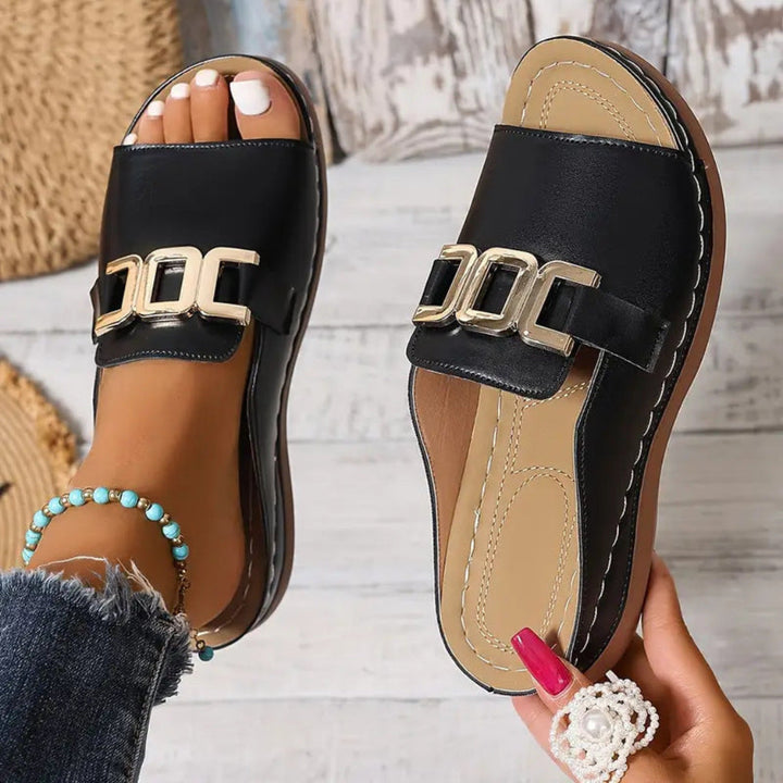 Padded insoles with open toe and wedge sandals