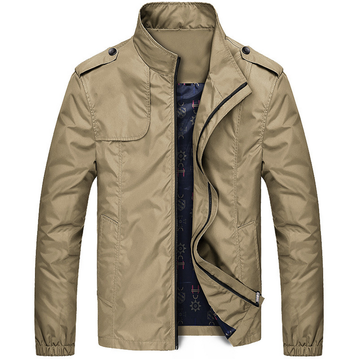 Lightweight and sleek summer jacket for men