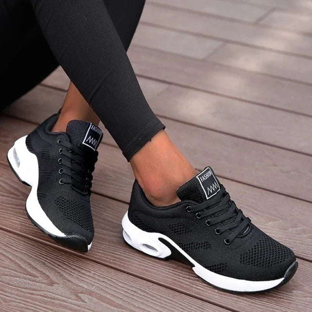 Lightweight orthopedic sneakers