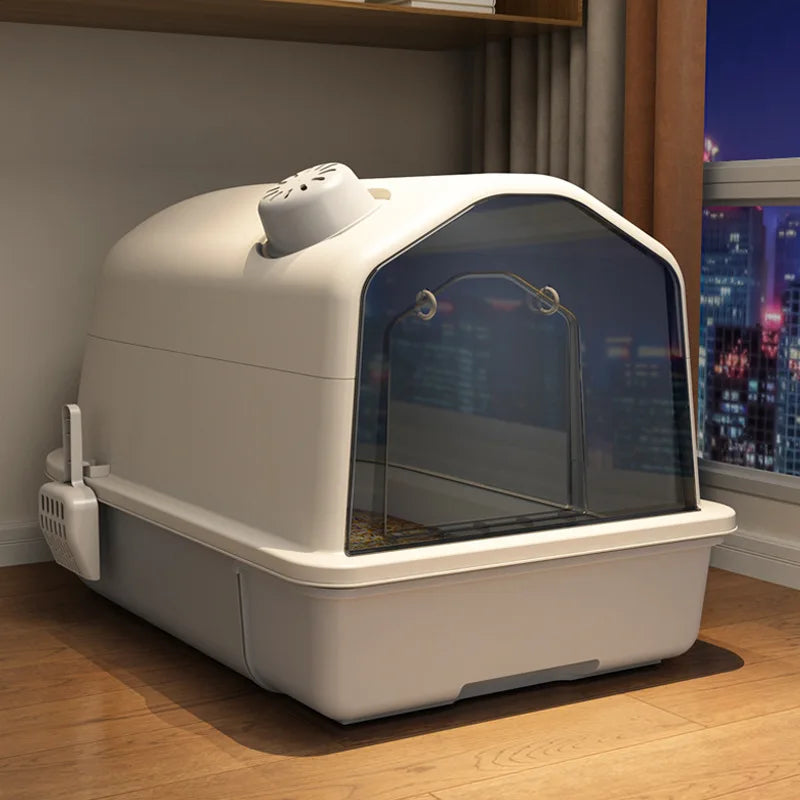 Spacious and odor-free comfort for your cat