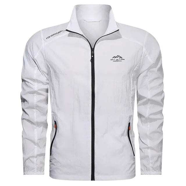 Lightweight and sleek men's jacket for summer