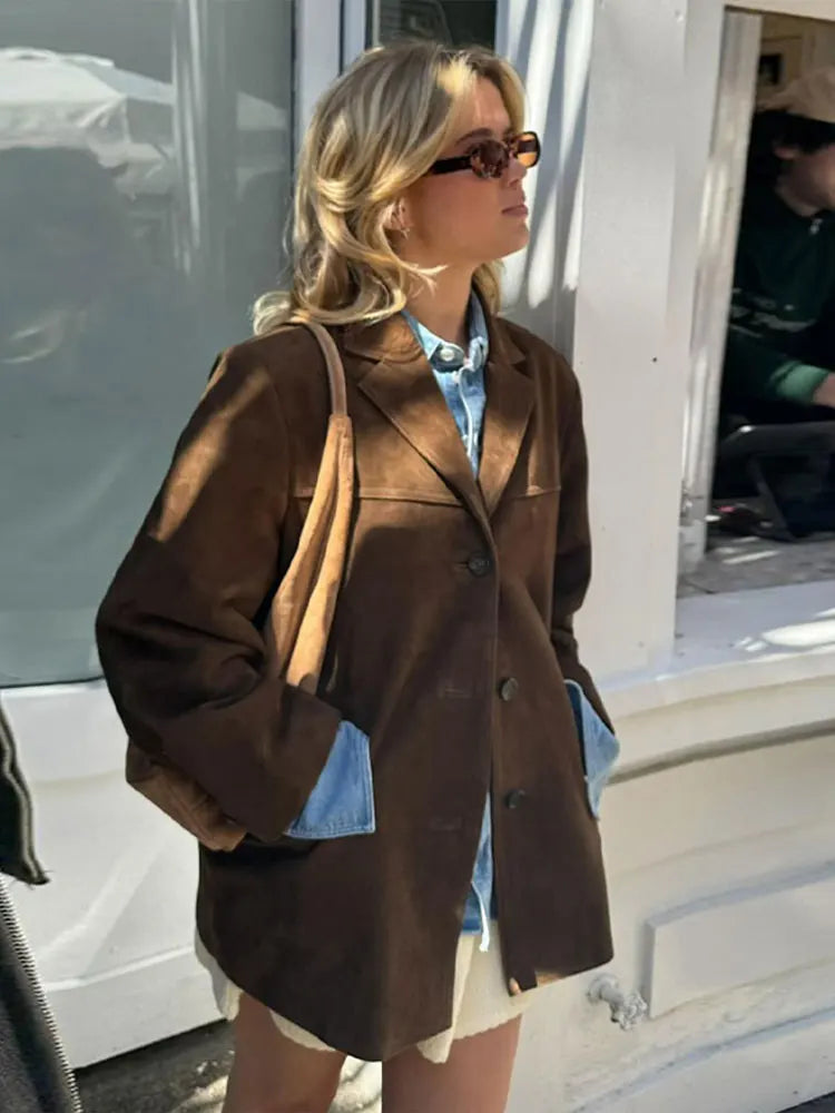 Klassisk Semsket Jakke med Tidløs Eleganse