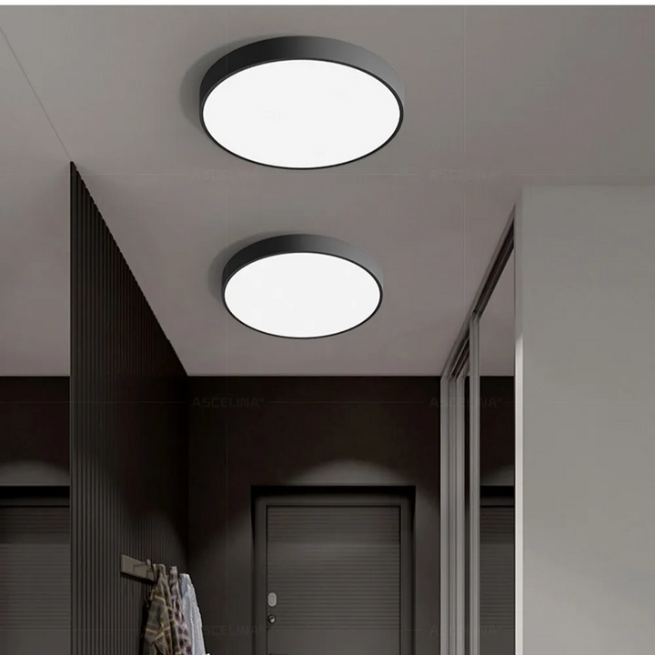 Rund LED-taklampe med metallramme