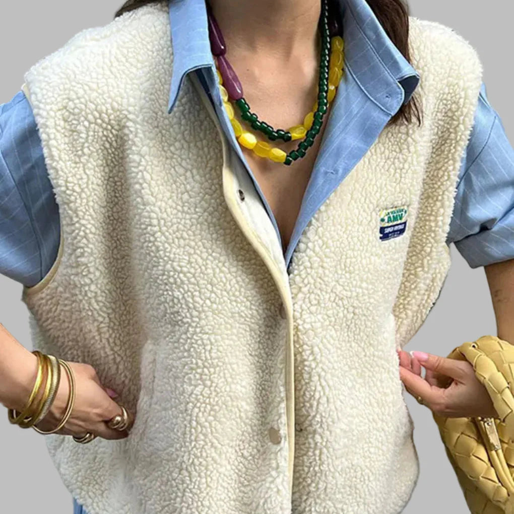 Premium lambswool vest