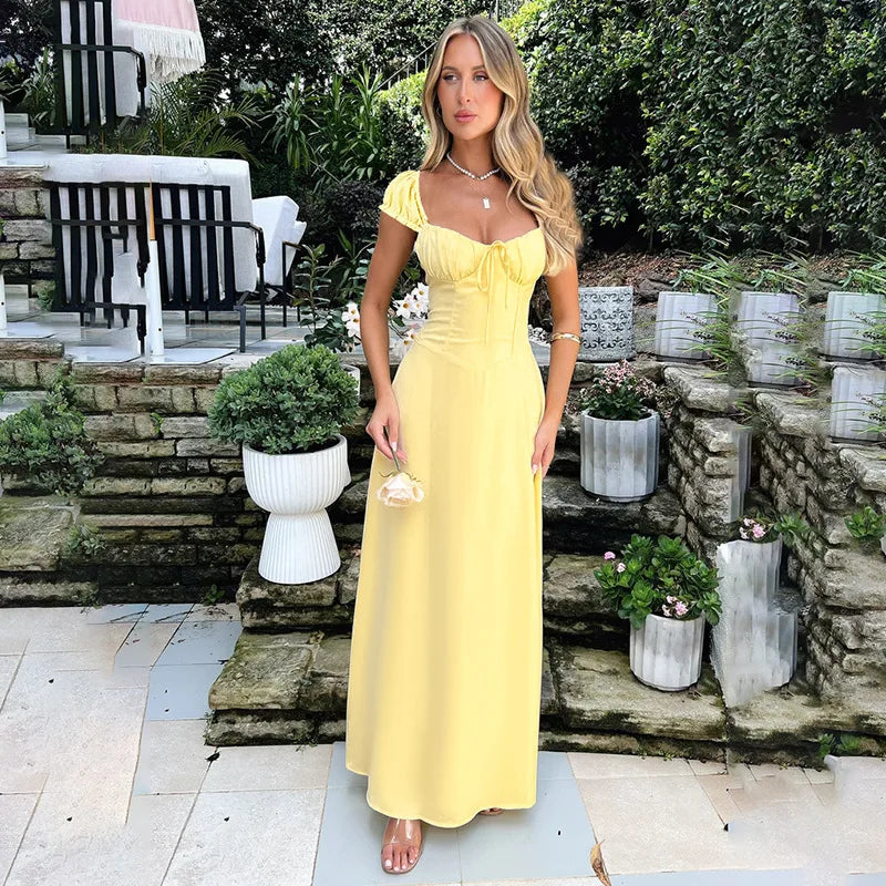 Aurora – Maxi Dress with Square Neckline and Puff Sleeves