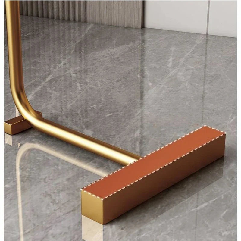 Nirethia - Mobilt C-formet sofabord ideelt for sofa eller seng