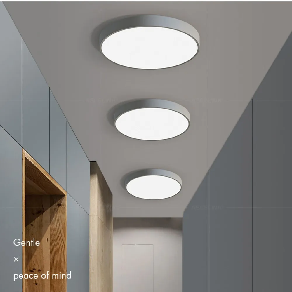 Rund LED-taklampe med metallramme