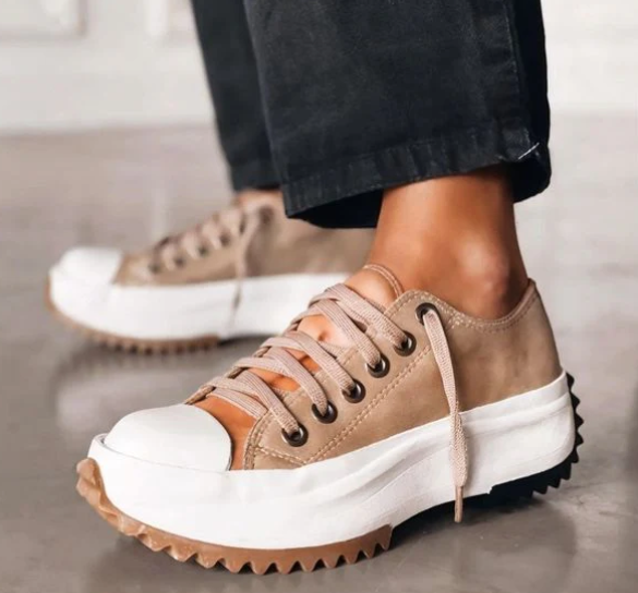 Orthopedic platform shoes