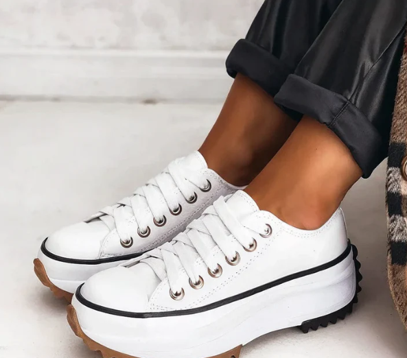Orthopedic platform shoes