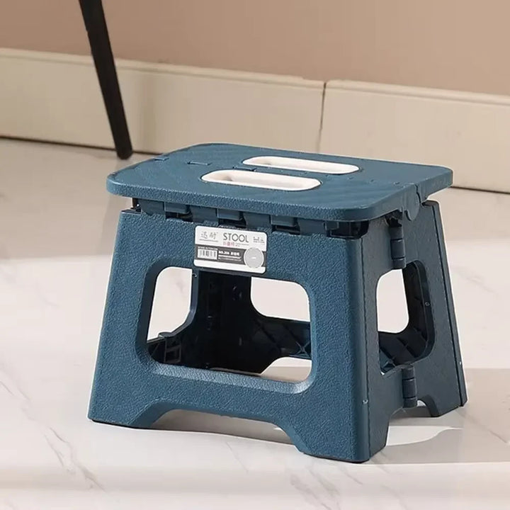 Sammenleggbar krakk i plast, sklisikker