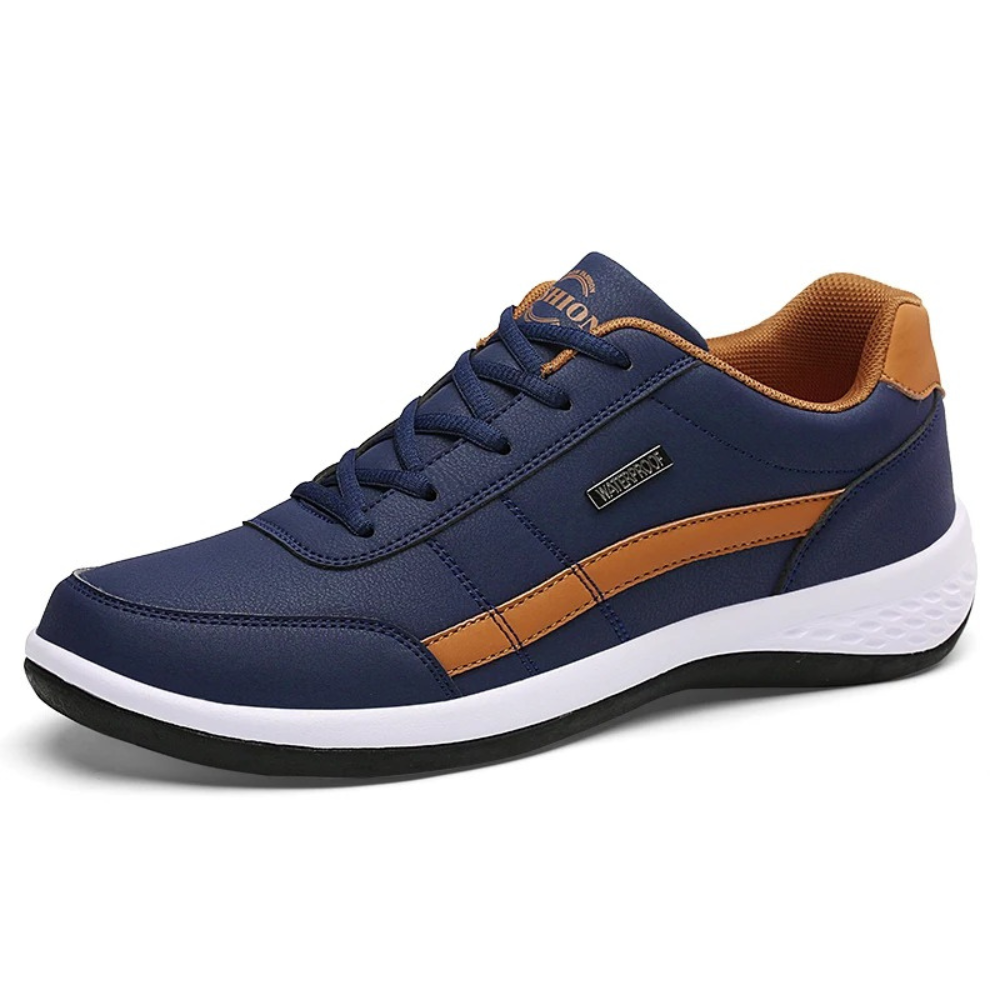 Elegante skinnsneakers til herre med snøring foran og sidepanel
