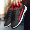 Elegante skinnsneakers til herre med snøring foran og sidepanel