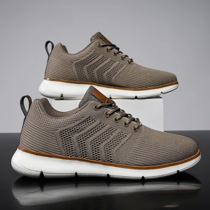 Atmungsaktive Netz-Herrensneakers