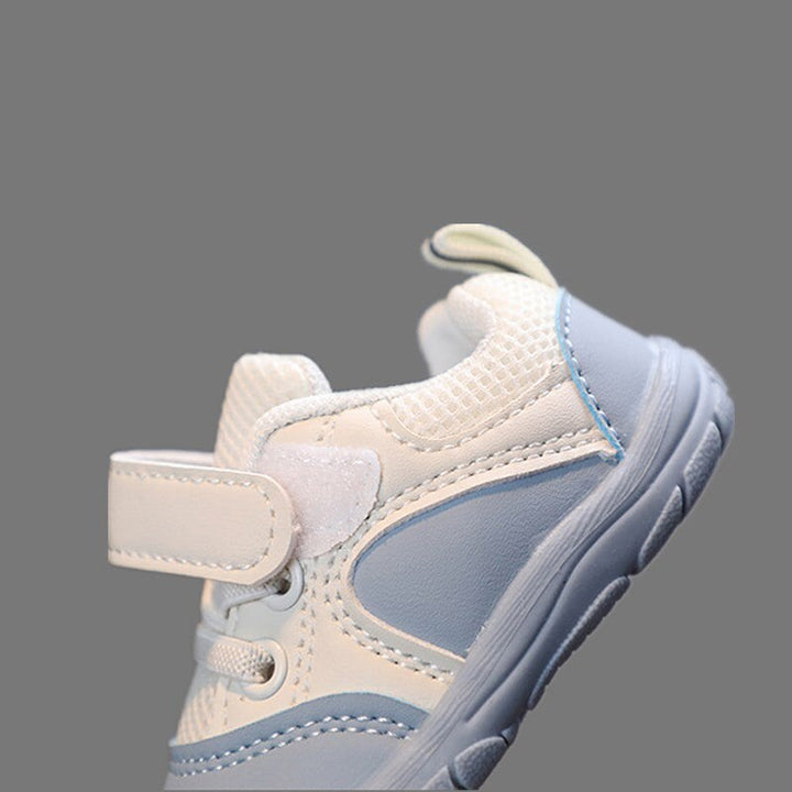 Flexible barefoot baby shoes