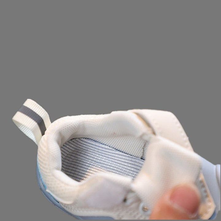 Flexible barefoot baby shoes