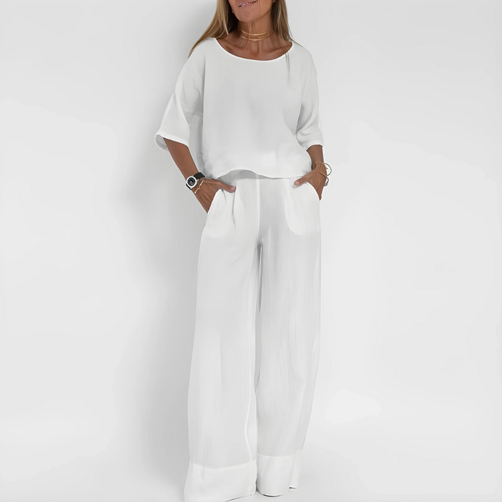 Women's set in linen blend with relaxed fit and two pieces