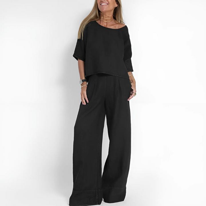 Women's set in linen blend with relaxed fit and two pieces