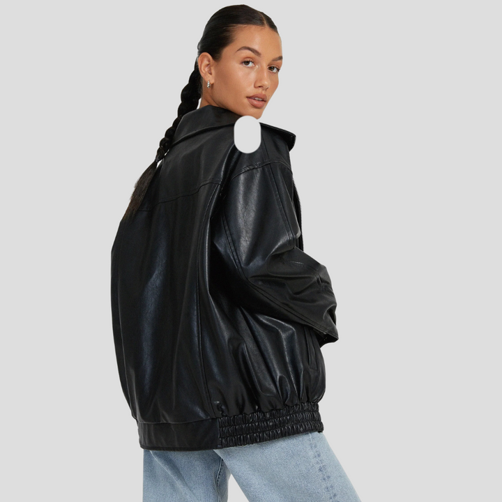 Women's jacket with relaxed fit