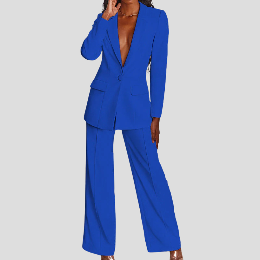Blazer and pants set for women