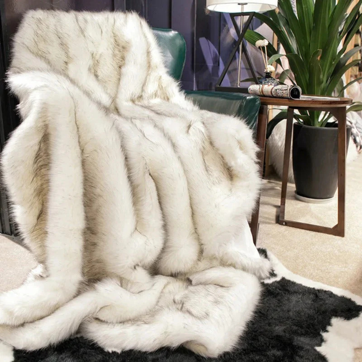 Fuskepelsteppe – koselig stil og elegant aksent