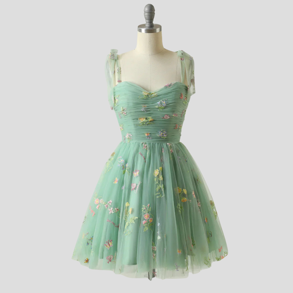 Ballkjole i tyll for kvinner