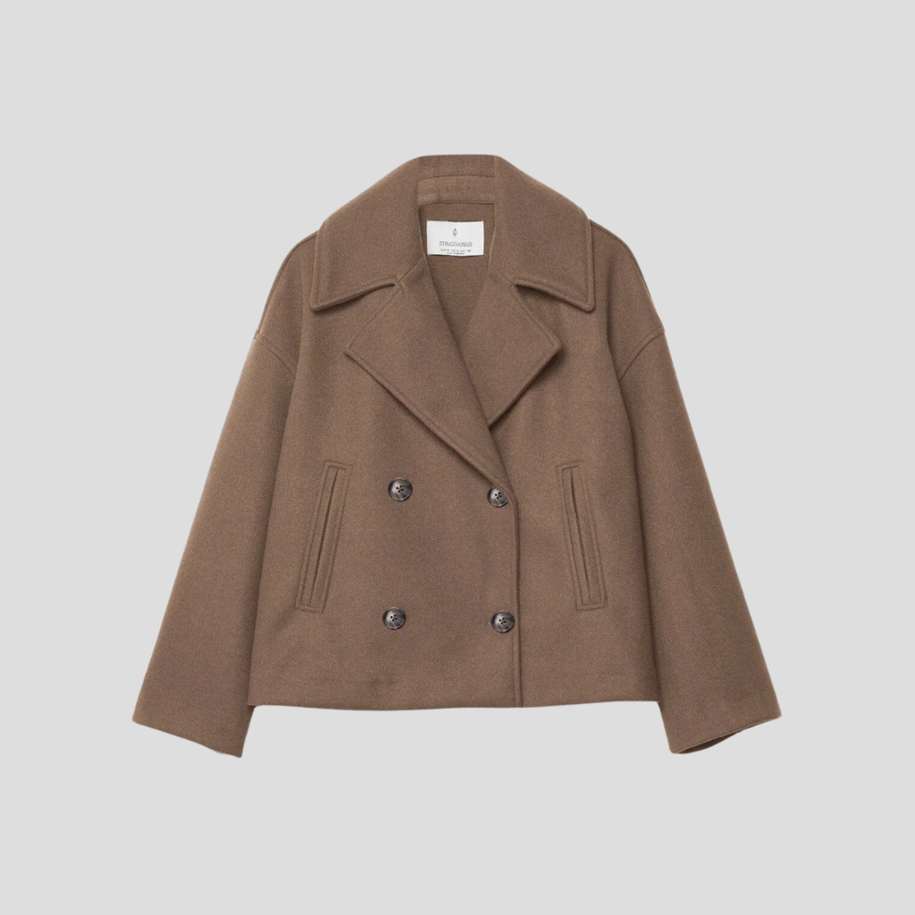 Elegant dobbeltspent kort kåpe – elegant og tidløs