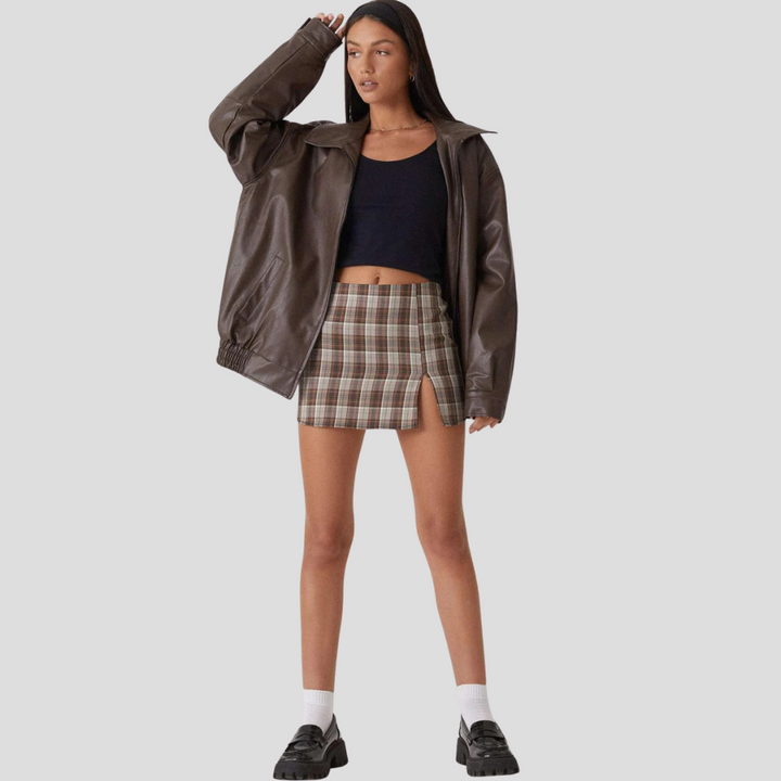 Loose jacket for women – Casual layering with edge