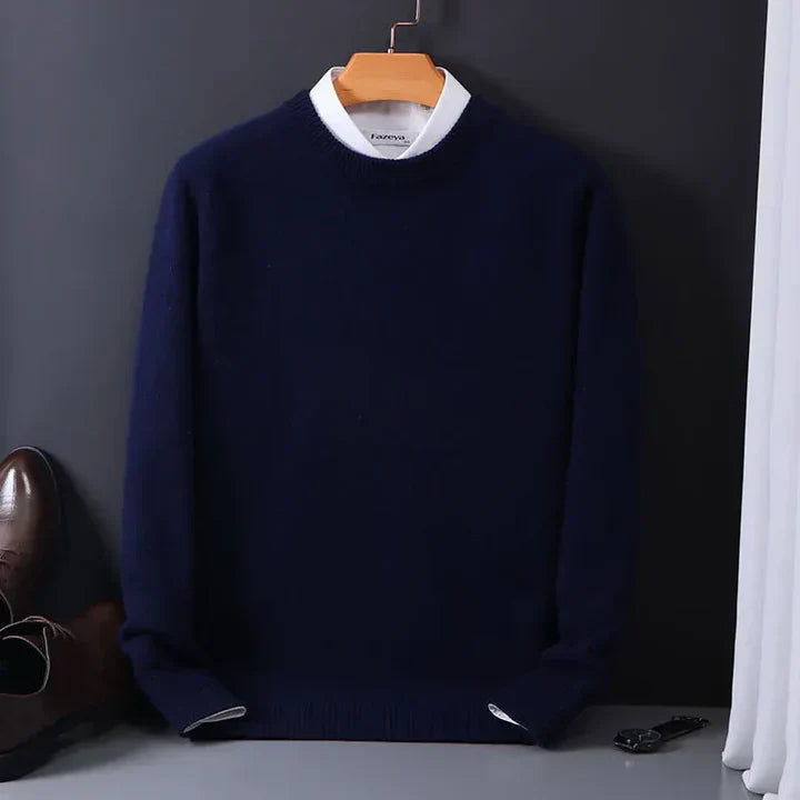 Classic cashmere sweater for men