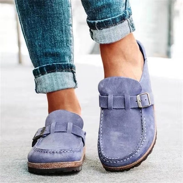 Retro suede leather loafers for women in timeless Old Money style