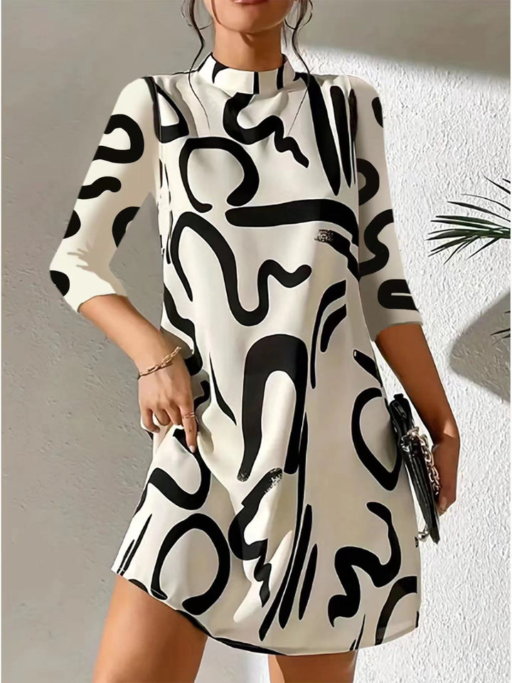 Elegant and Comfortable Dress with Collar and Printed Pattern