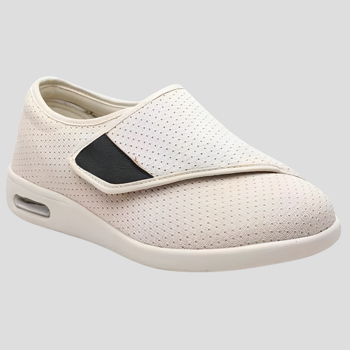 Wide diabetes shoes for swollen feet