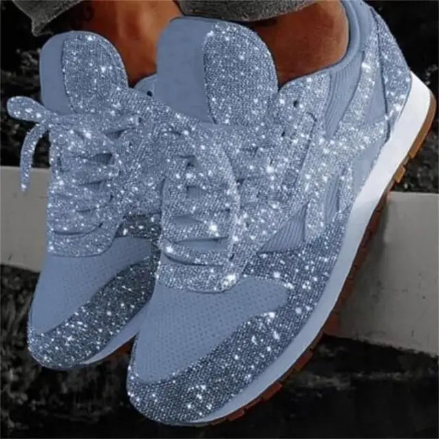 Glitrende sneakers til dame med sporty komfort - Leona