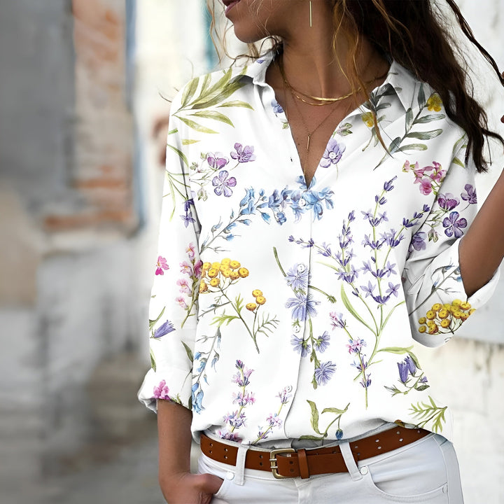 Loose Blouse with Pattern and Light Fabric Details