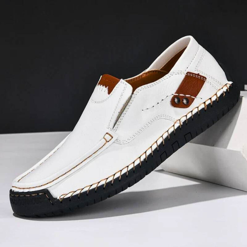 Orthopedic slip-on shoes with arch support