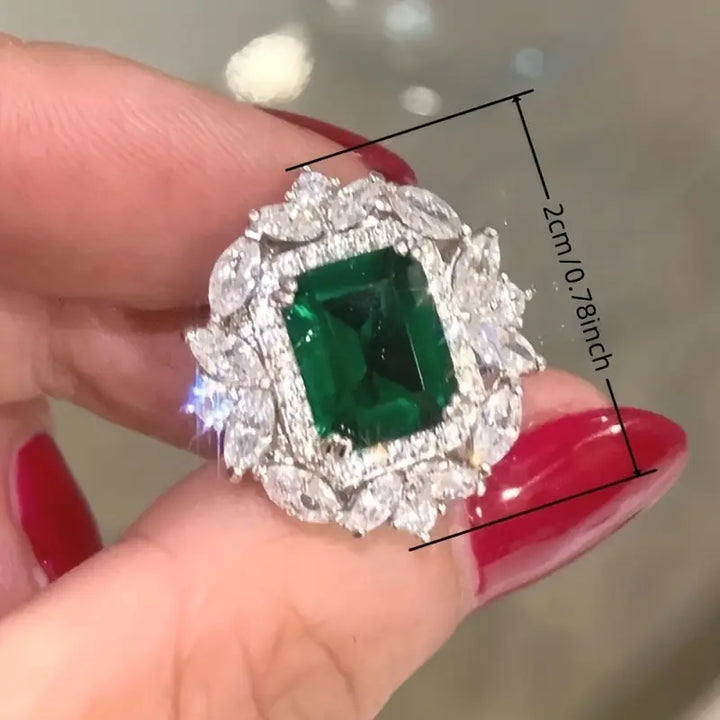 Elegante øredobber i hvitt gull med diskret zirkonia
