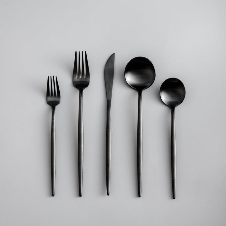 Minimalistisk bestikk til moderne bord - PureSet