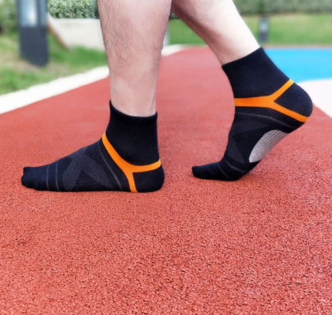 Cozy safety sneakers for men