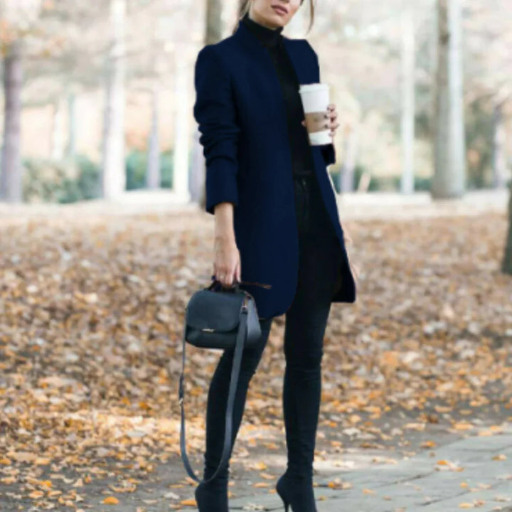 Vinterfrakk med stående krage for kvinner – Elegant overlag med klassisk varme