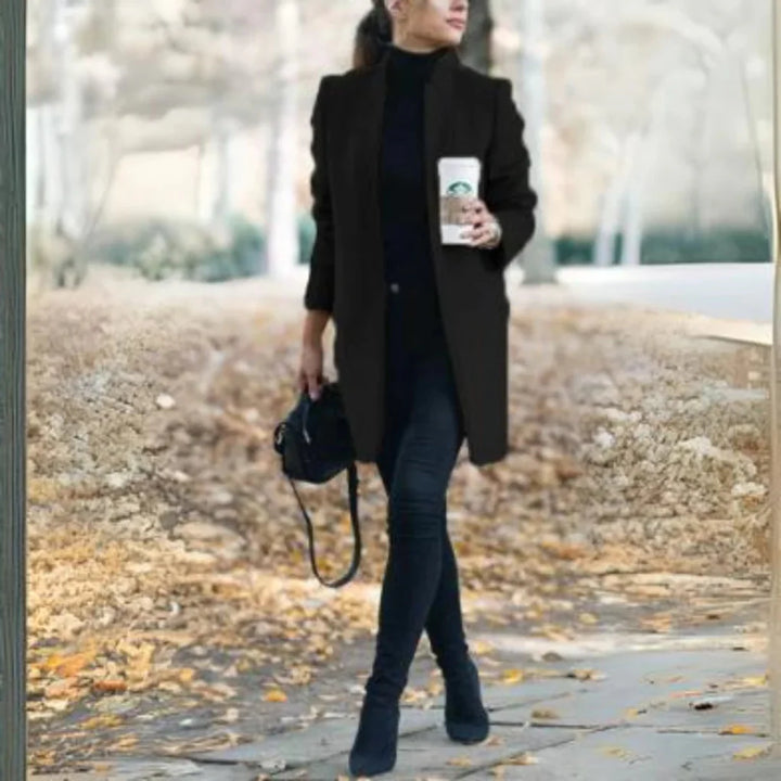 Vinterfrakk med stående krage for kvinner – Elegant overlag med klassisk varme