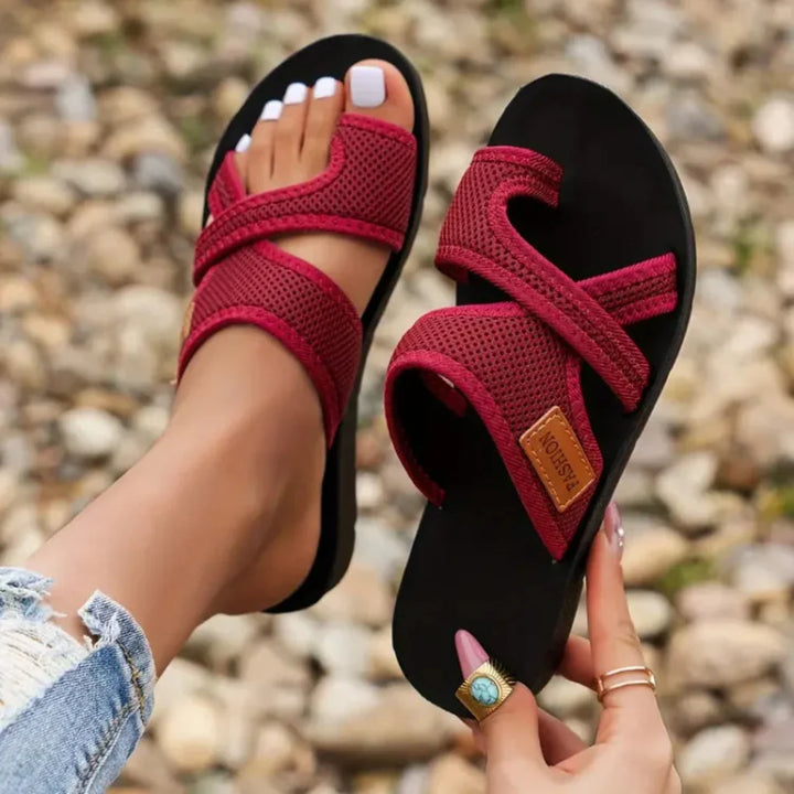 Orthopedic sandals with correction of hallux valgus for women