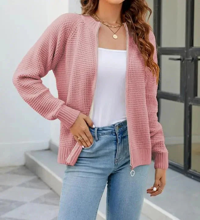 Solid-colored, casual women's cardigan with zipper
