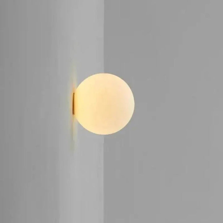 Vegglampe i Frostet Glass