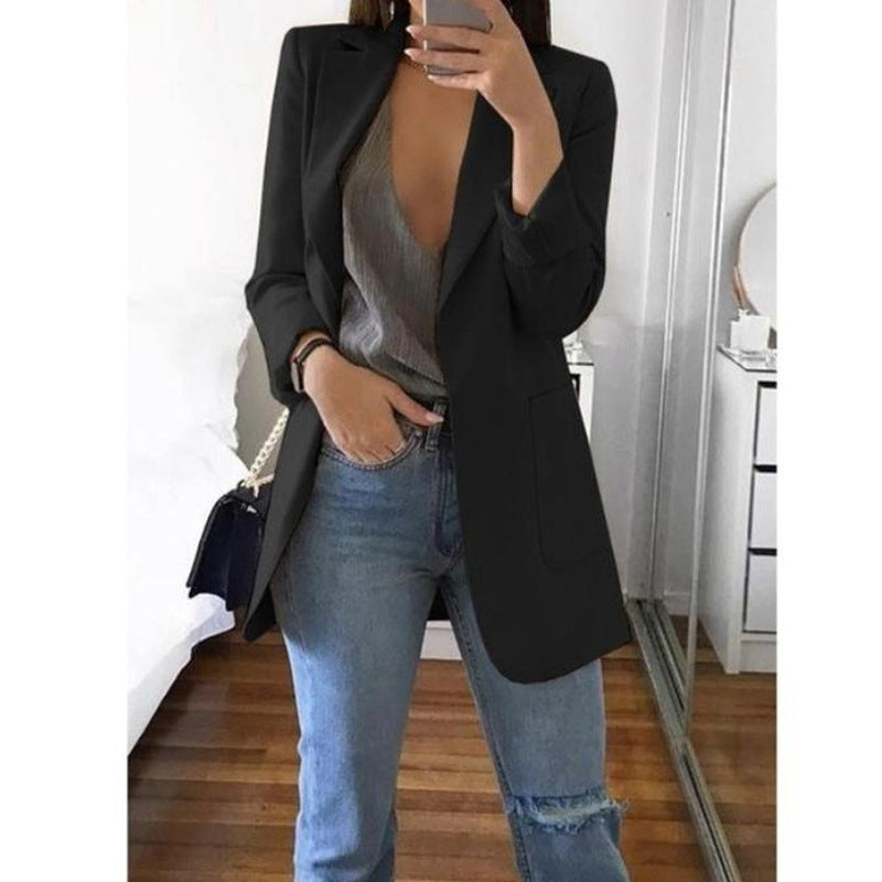 Elegant and comfortable women's blazer for all occasions