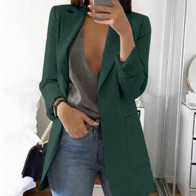 Elegant and comfortable women's blazer for all occasions