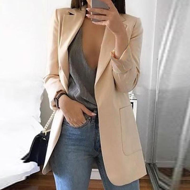 Elegant women's blazer
Timeless elegance for any occasion