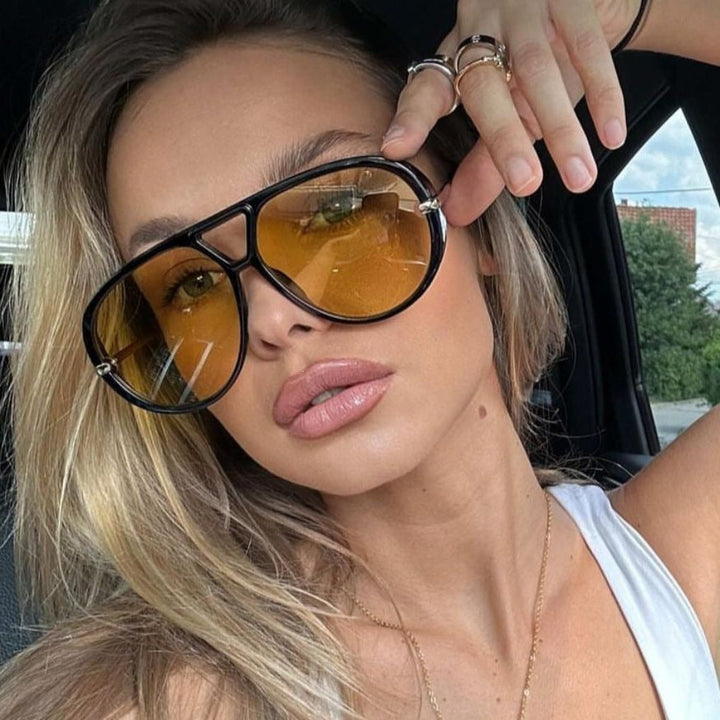 Pose-perfect Sunglasses For Womens Photos