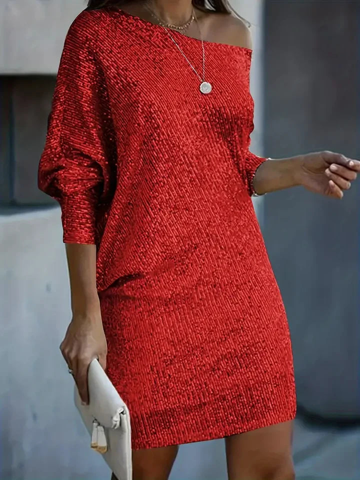 Elegant Dress with V-neck and Gathered Details